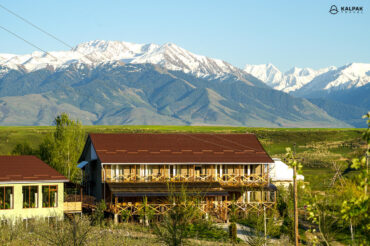 Reina Kench guesthouse in Kyrgyzstan