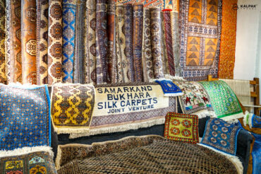Uzbek carpets