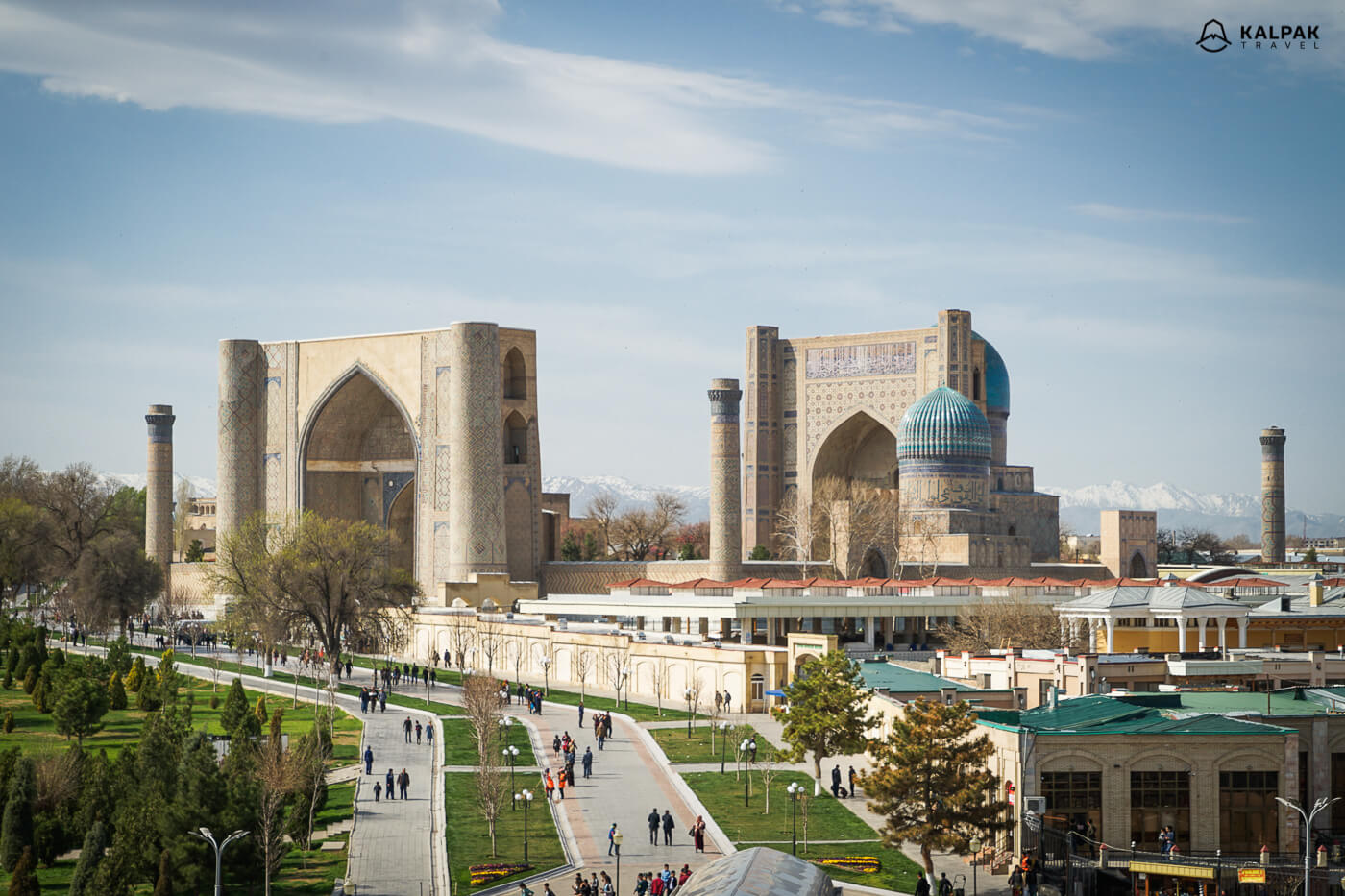 Samarkand city view with Bibi Khanum mosque in Uzbekistan