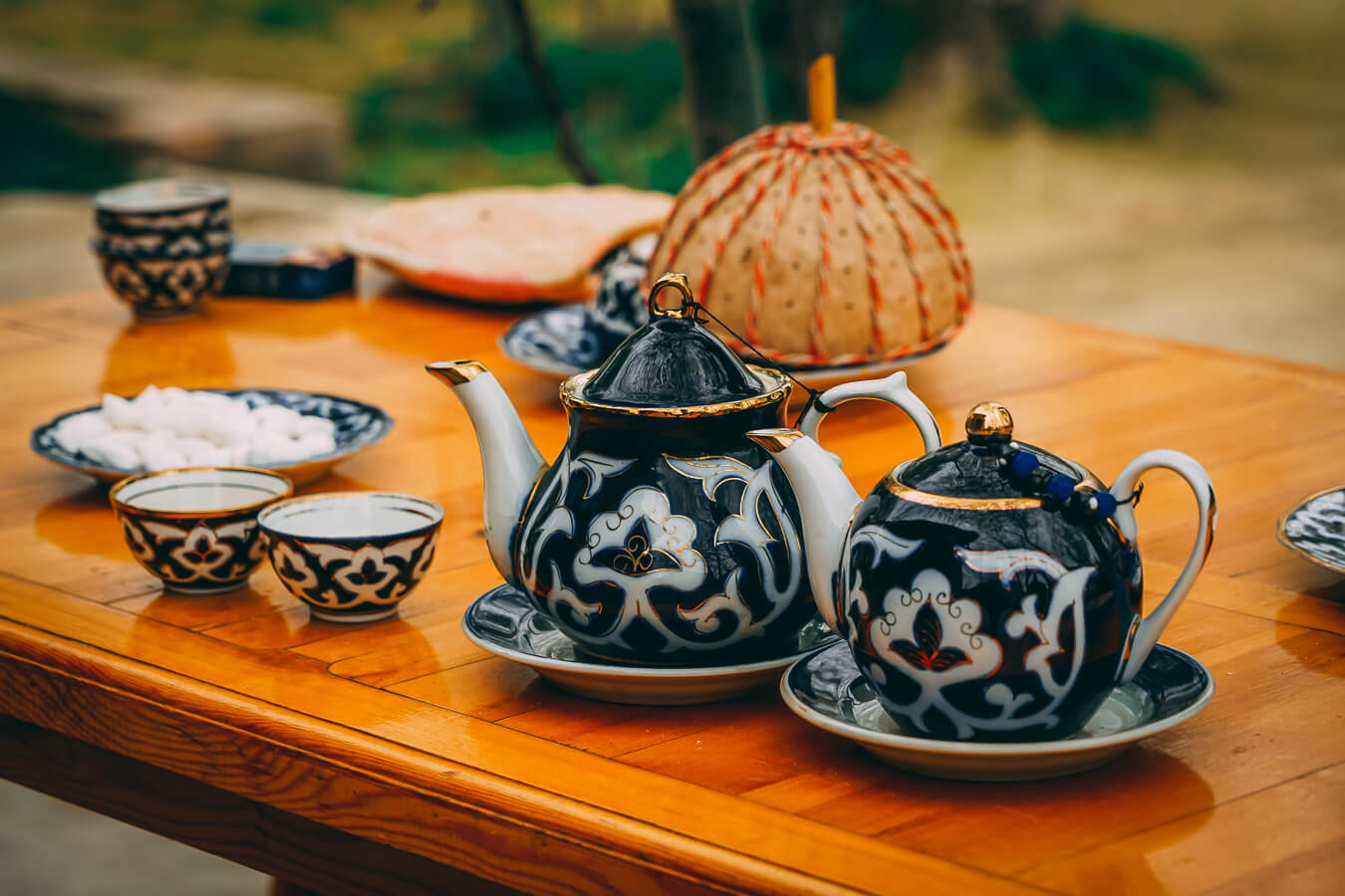 Tea set in Uzbekistan