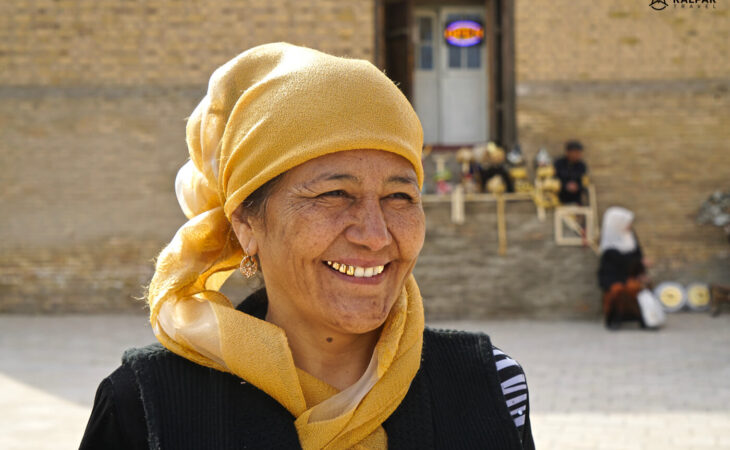 Uzbekistan People, woman with gold teeth